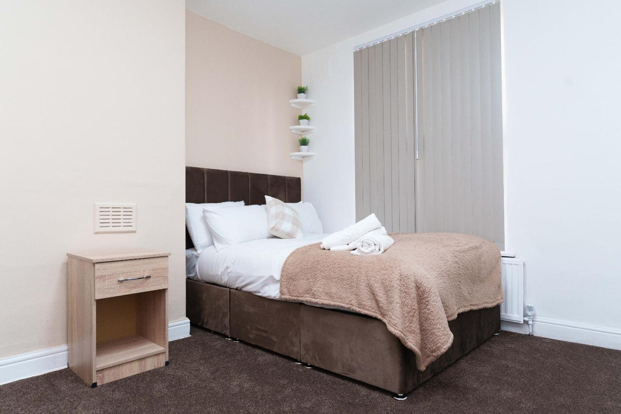 Rio House - 2 Miles From Central Leeds Villa Leeds  Ngoại thất bức ảnh